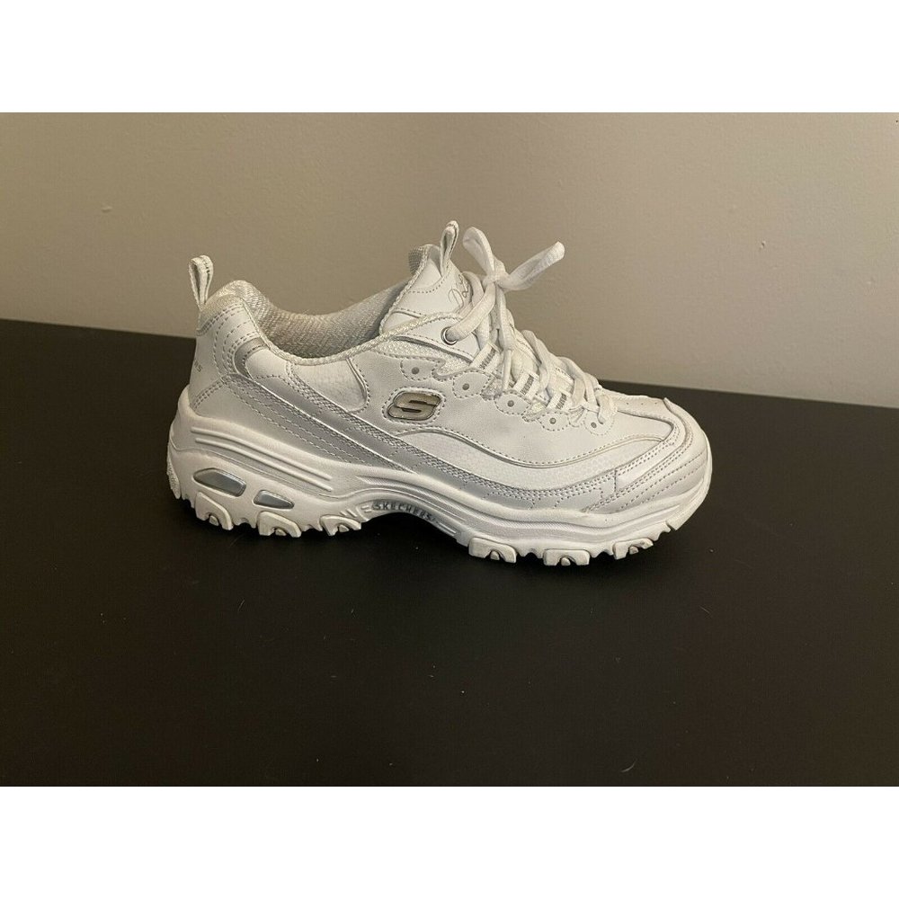 Skechers D' LITES Air-Cooled Memory Foam Womens Athletic White Shoes Sz 8